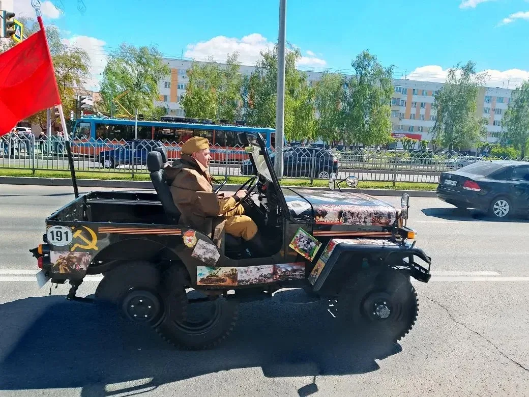 Сегодня — особенный день! Учащиеся МБОУ "Многопрофильная школа 39" с гордостью приняли участие в пра
