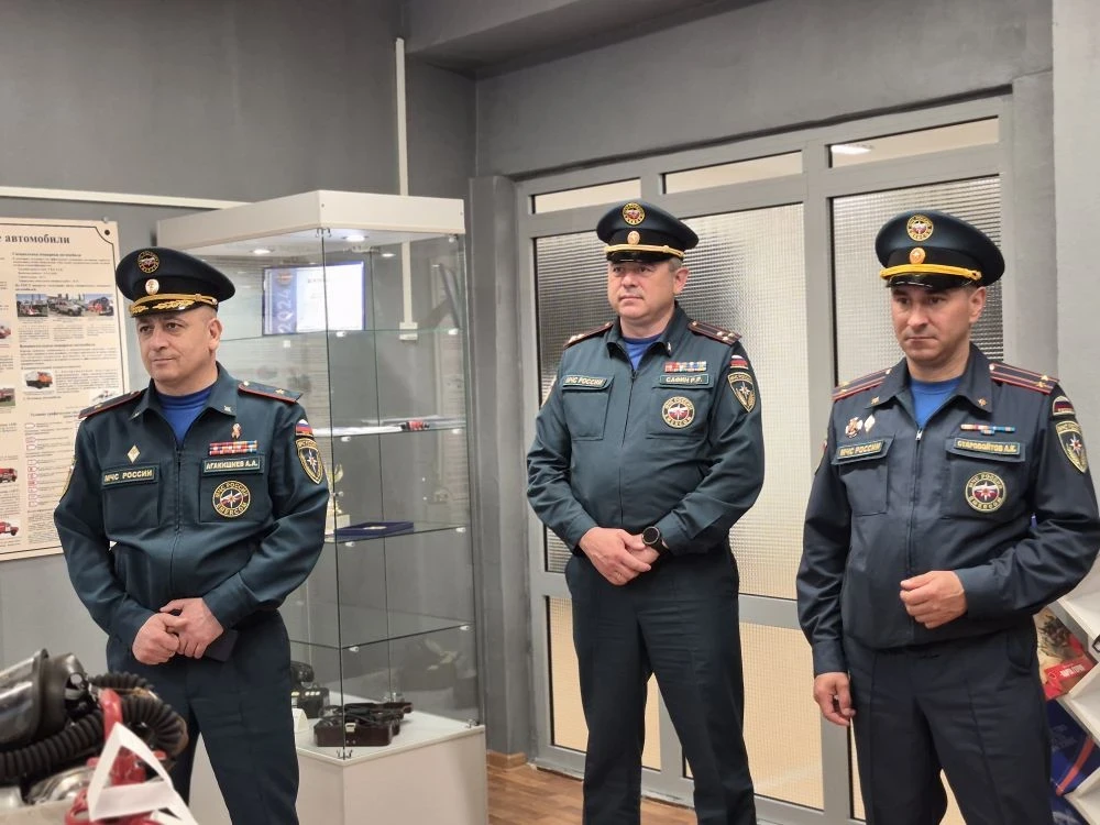 📕Сегодня МБОУ «СШ № 31» посетили: начальник Главного управления МЧС России по Красноярскому краю, г