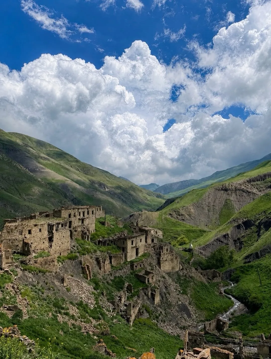 🏞 Очарование села Кочхюр

Кочхюр — небольшое село в Курахском районе на юге Дагестана, расположенно