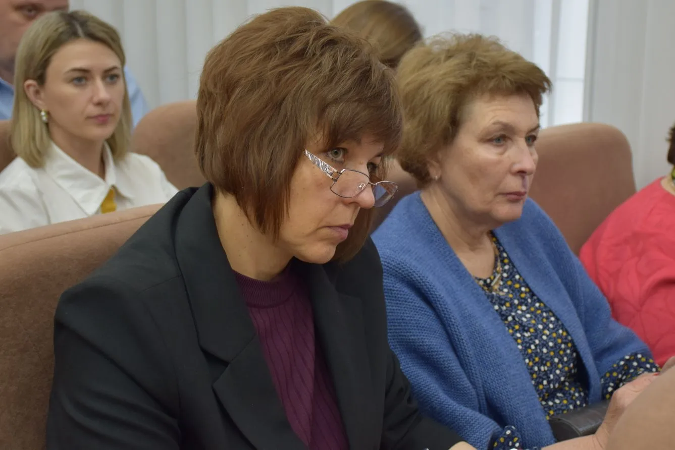 Безопасность - в центре внимания  Внеочередное заседание краевой комиссии по делам несовершеннолетни