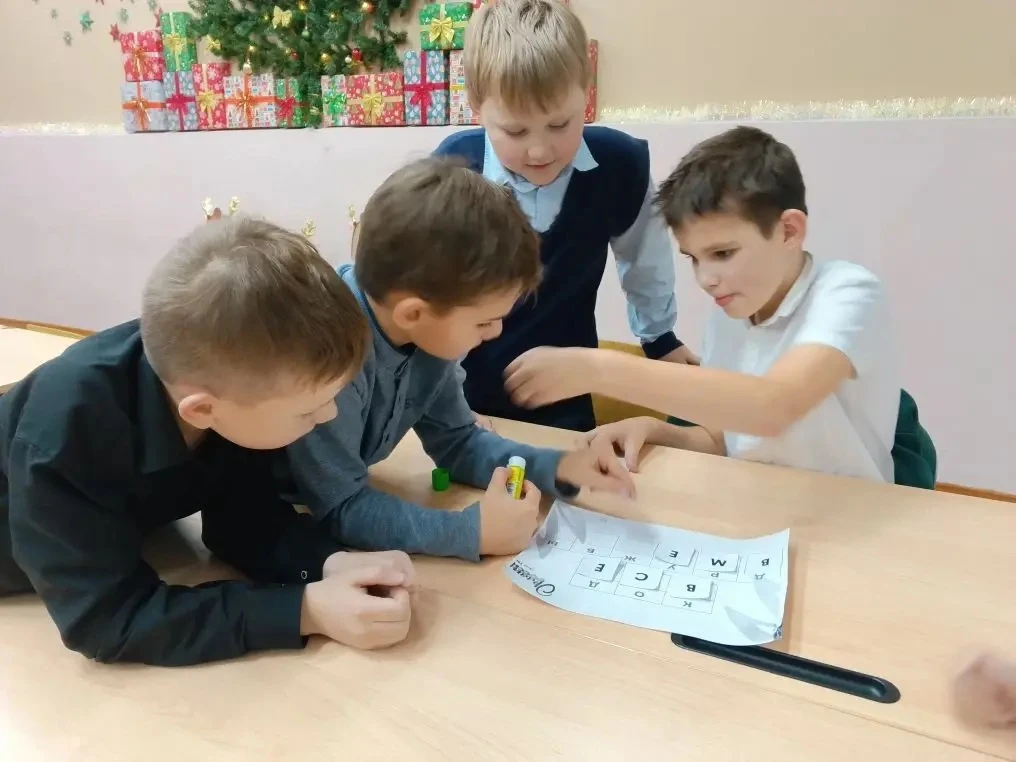 🇷🇺Орлята России Промежуточные игры "Код дружбы" прошли сегодня у Орлят 3"А" класса под руководством 