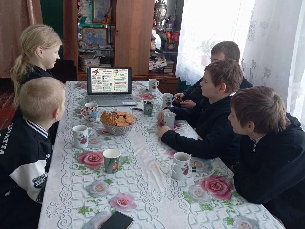 В профилактической беседе было отмечено, что в последнее время число социальных мошенни...