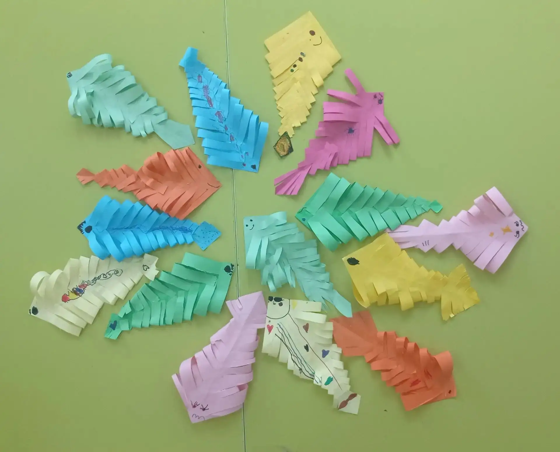 "День рыбок" 🐠🐋🐟 прошёл у детей  подготовительной к школе группы № 8. С ребятами говорили о морск