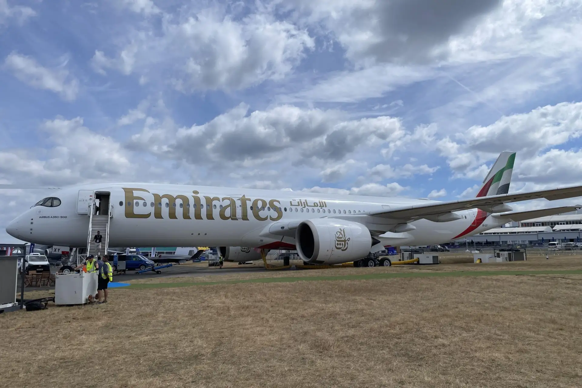 🇦🇪 Новый тип спустя 16 лет: Emirates представила A350 в Фарнборо

На Farnborough International Air