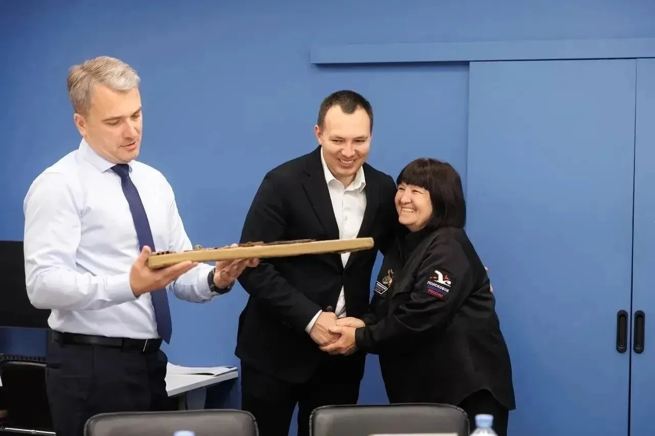 В Волонтёрском центре «Сила Урала» принимали настоящих героев современности — представи...