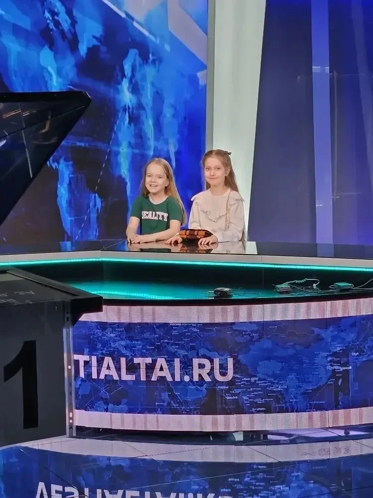 24 марта студия ГТРК "Алтай" распахнула свои двери для учеников ЗА класса, предложив им захватывающе