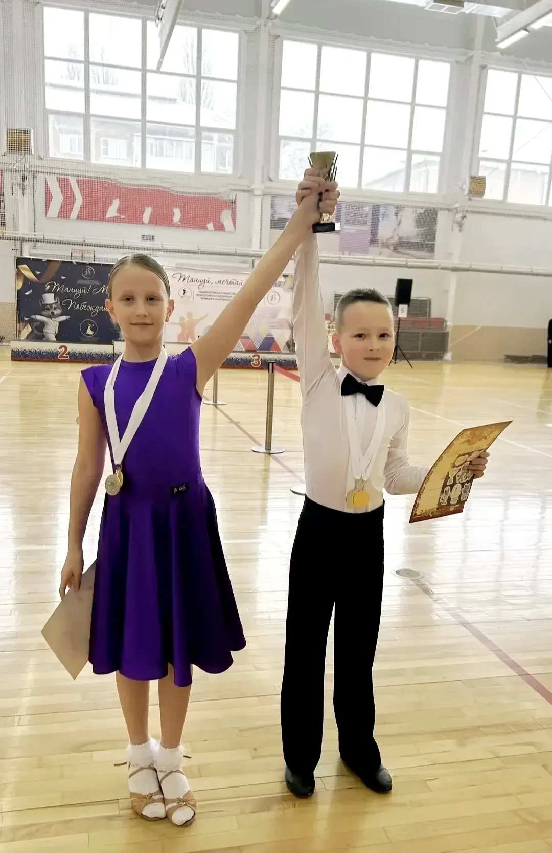 Детский коллектив ансамбля «Цвета радуги» с блеском выступил на Чемпионате и Первенстве...