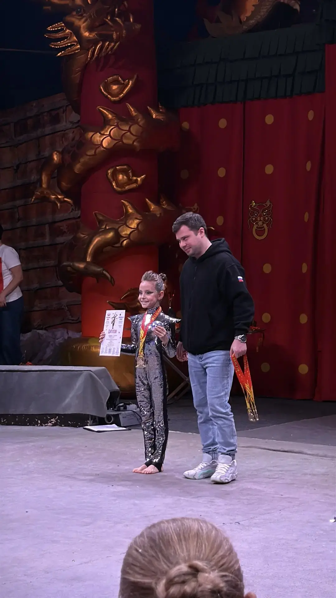 🎪 Поздравляем с яркой победой! 🎪  Боровикова Алевтина, ученица 1 «В» класса, стала победителем Всеро