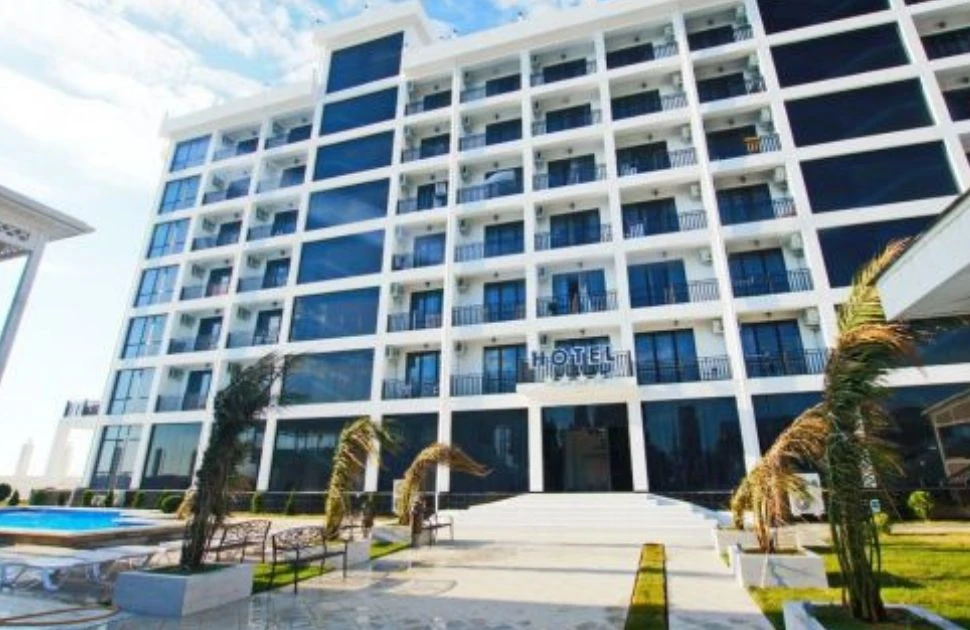 🌴 ГОРЯЩИЙ ТУР В АБХАЗИЮ! 🌴

Paradise Beach Hotel 4* — идеальное место для отдыха у моря! Отель рас