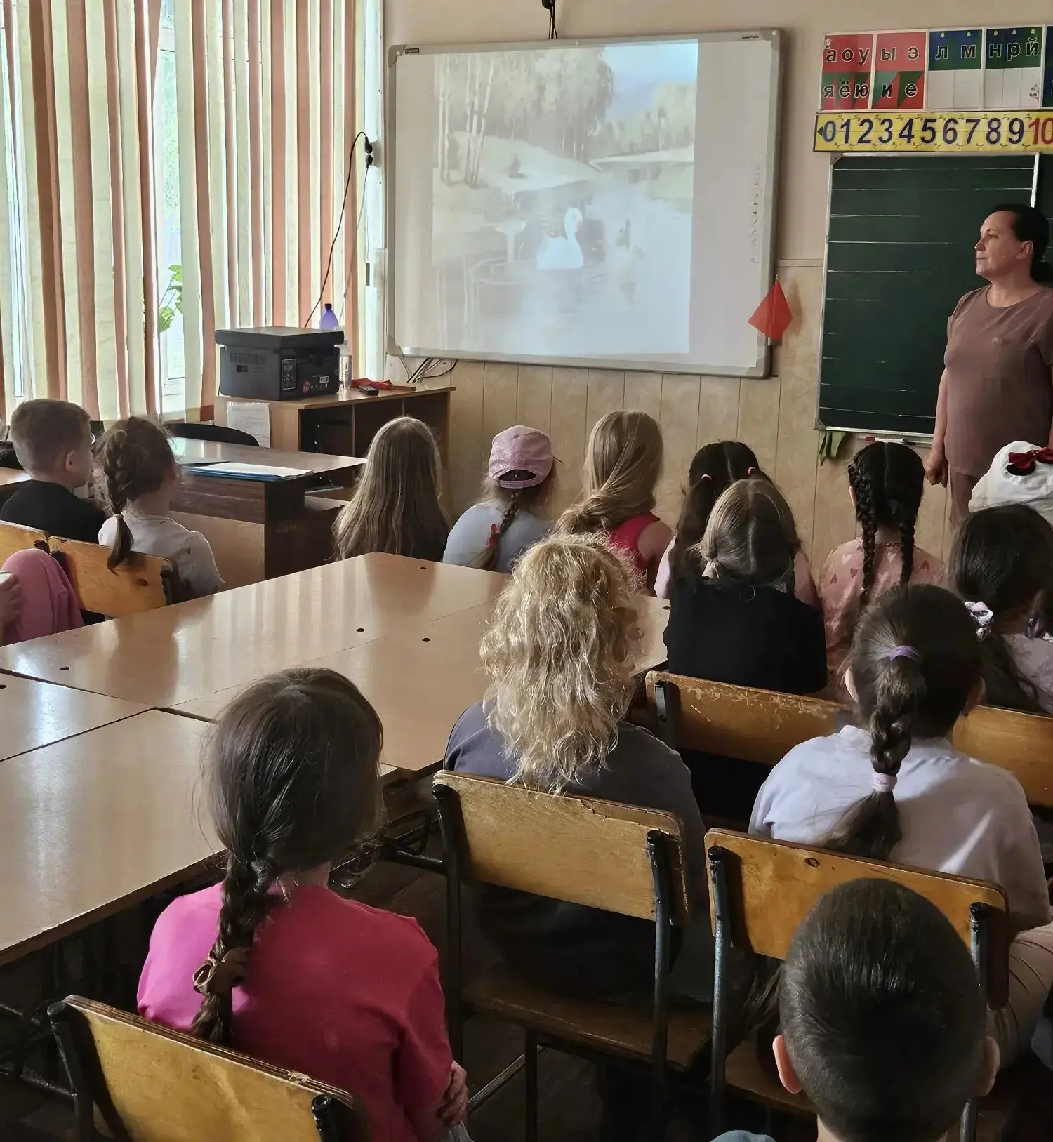 Сегодня, 10 июня, в 1 и 2 отрядах лагеря дневного пребывания "Улыбка"  прошла познавате...