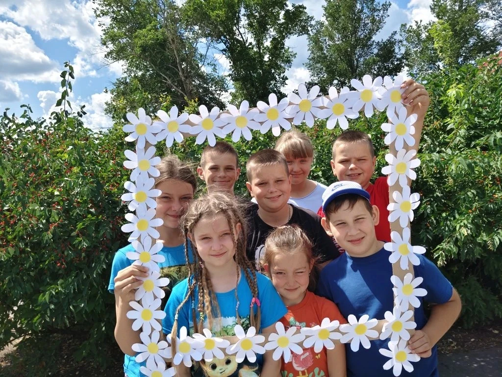 🎉 С Днём семьи, любви и верности! 🎉

Сегодня, 8 июля, мы отмечаем тёплый и светлый праздник — День