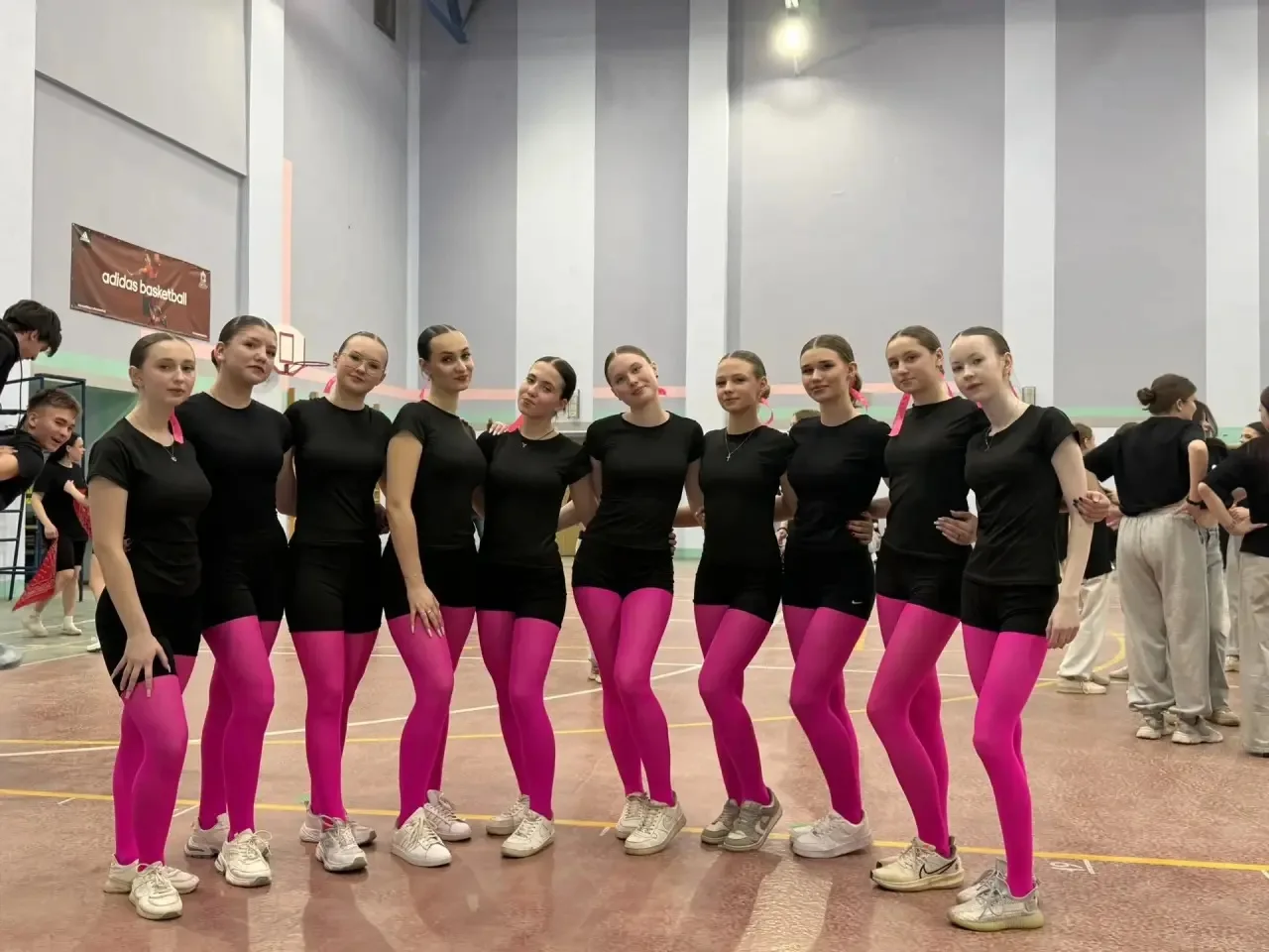 Движение — это жизнь! 💪😊  17 апреля на базе 8 школы прошёл городской молодёжный фитнес-фестиваль. 🏫 