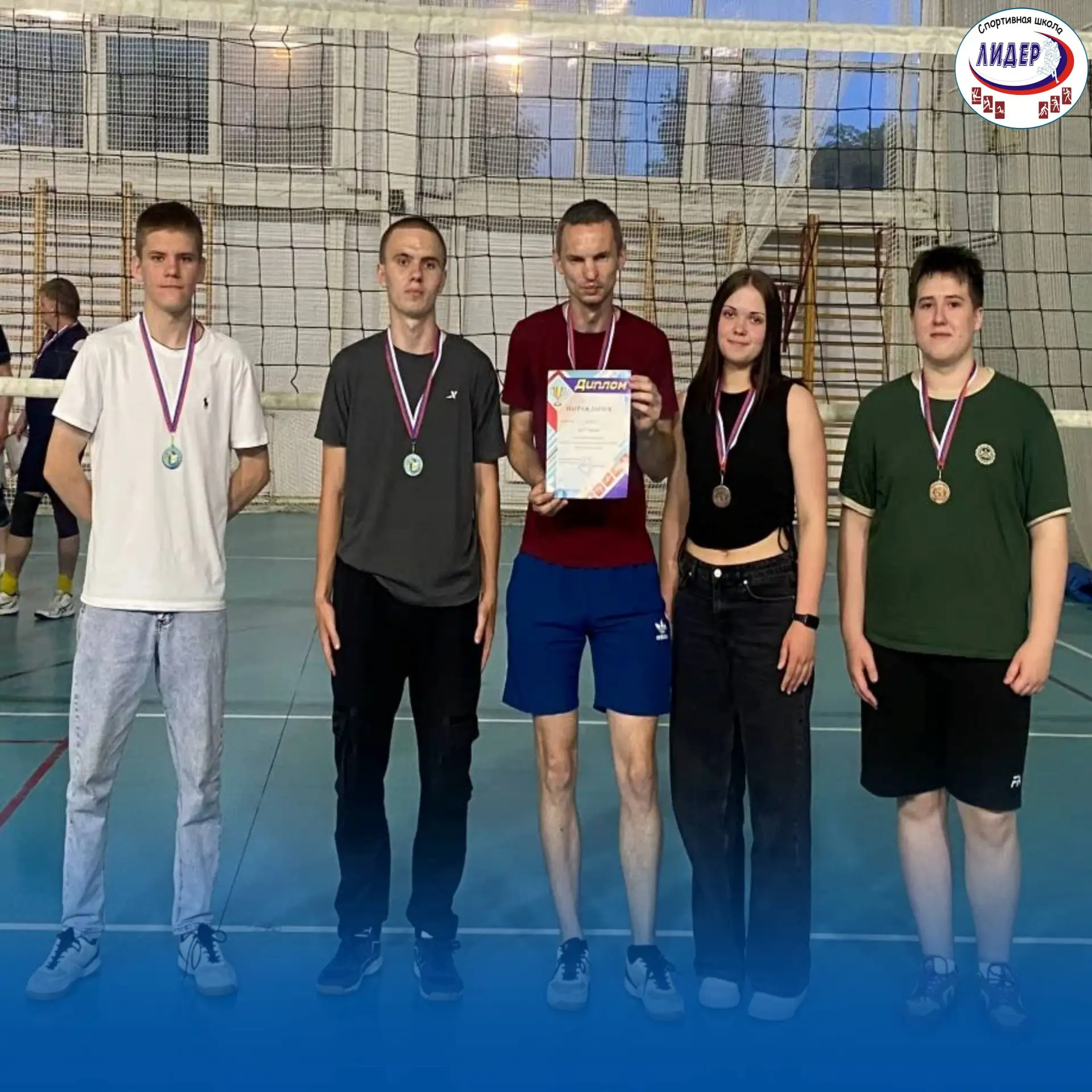 🎉🏆 Завершился весенний чемпионат Кировского округа по волейболу среди мужских команд! 🎉