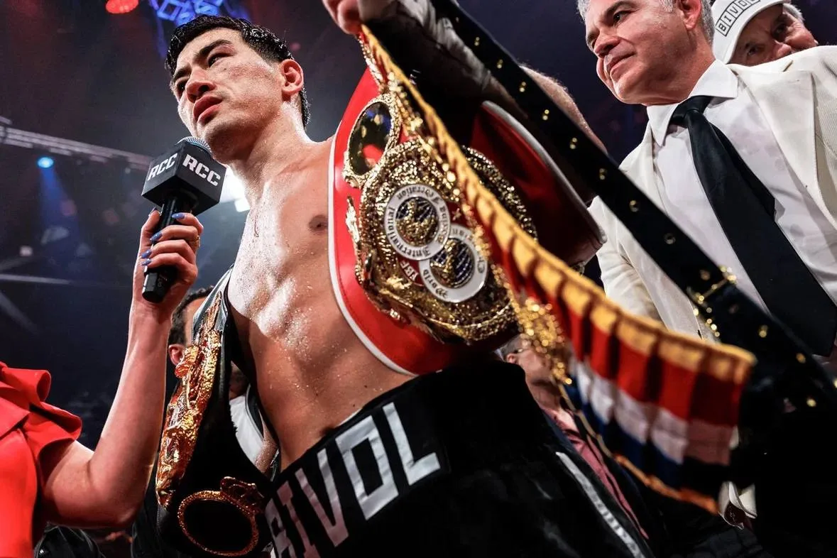 Дмитрий Бивол одержал победу над Михаэлем Айфертом и защитил титулы WBA, IBF и The Ring.