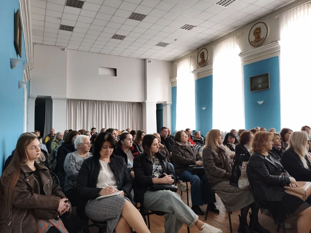 Поговорили о важном ❤  Совместная работа учебного заведения и родителей - это важно! Администрация П