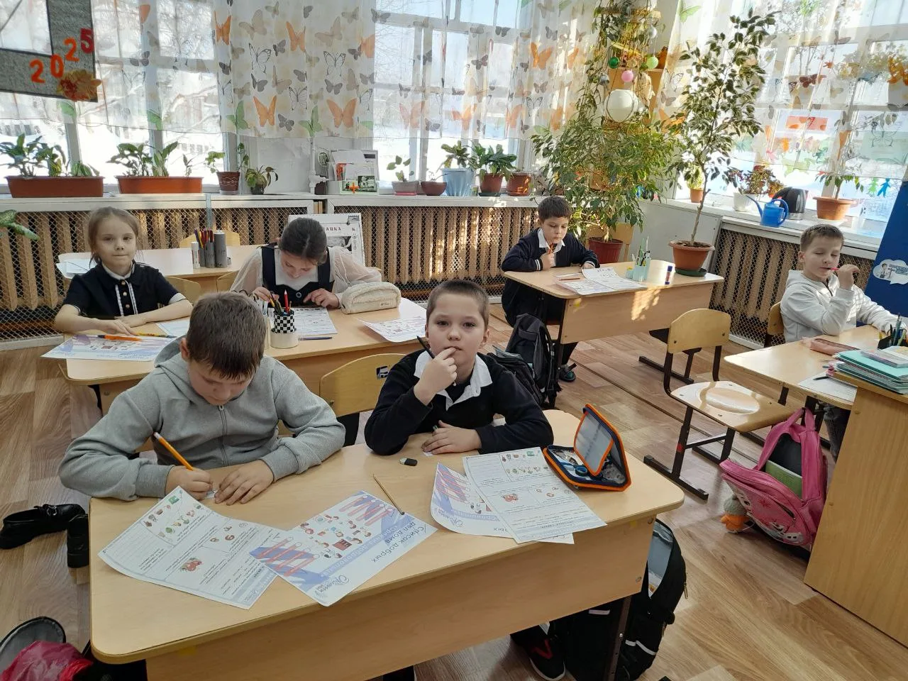 🤝Милосердие, доброта, забота - вот основные понятия и  ценности,над которыми работали ...