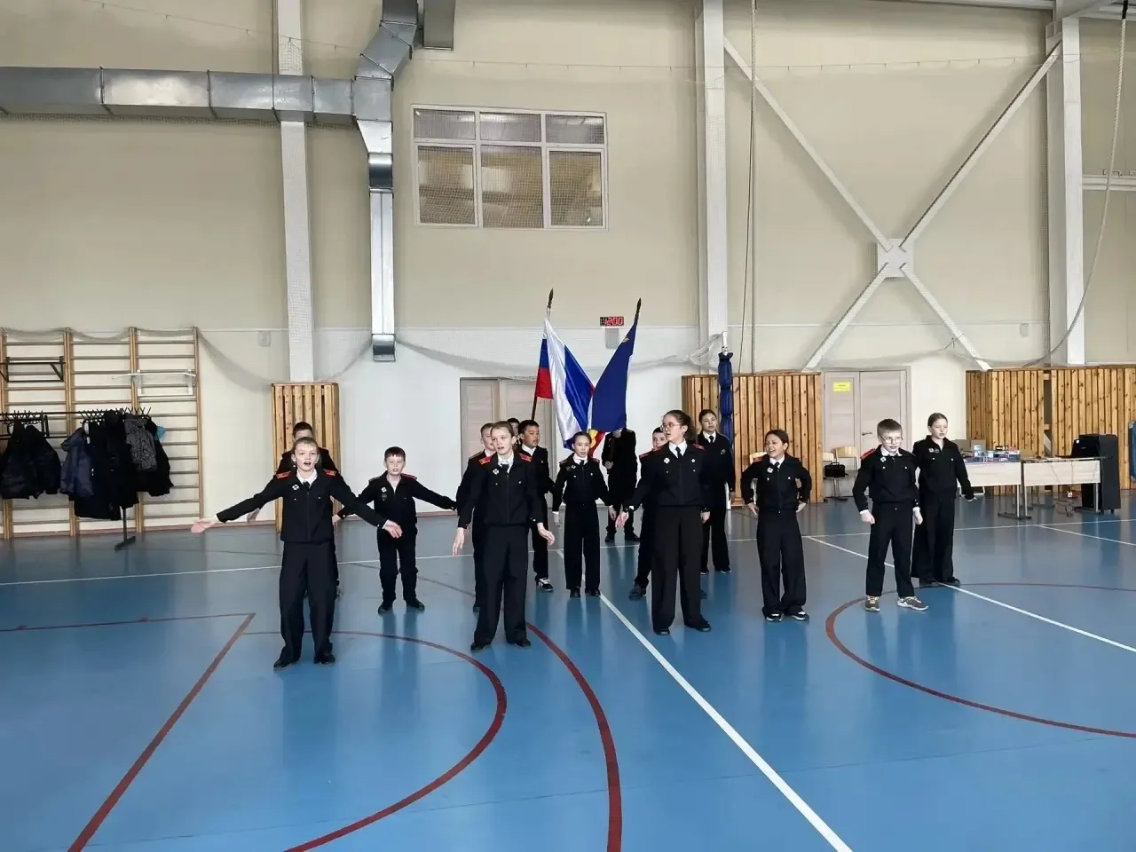 Лучшие робототехники  района 👍