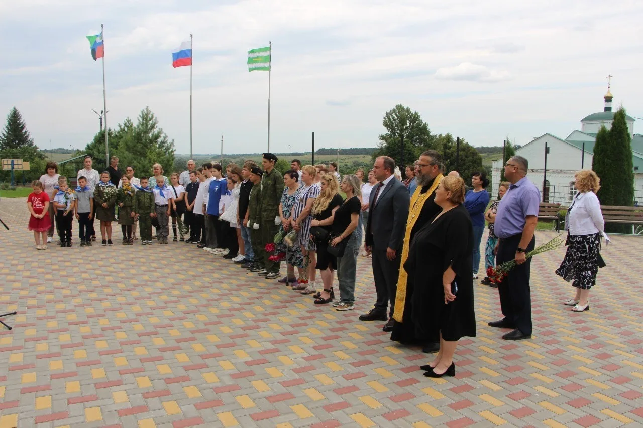 🎖 ЕЩЁ ОДНО ИМЯ ГЕРОЯ...

Есть даты, которые прожигают календарь насквозь. 28 июля 2025 года — день,