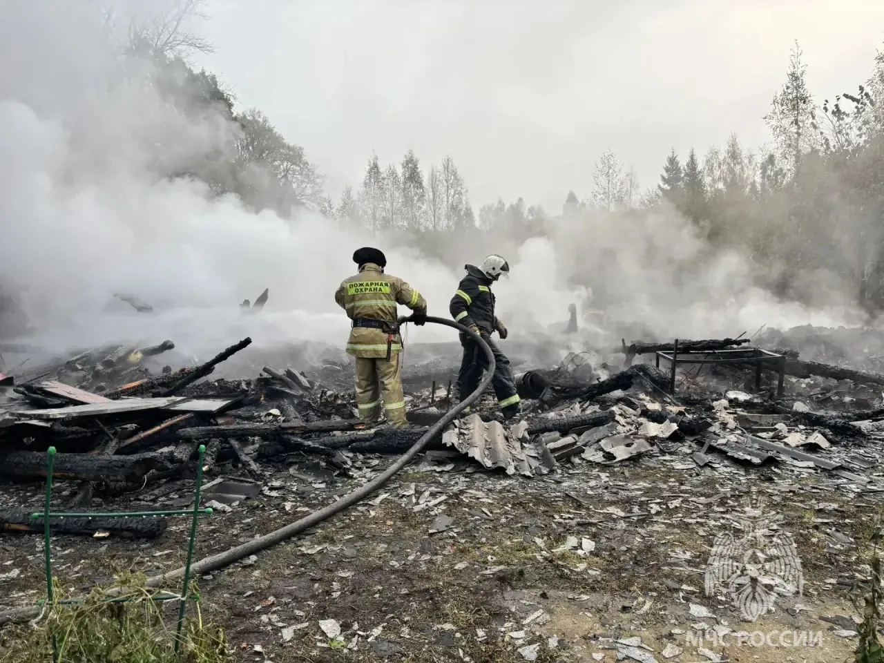 ⚡️Пожар в деревне Раптица Новгородского округа ликвидирован