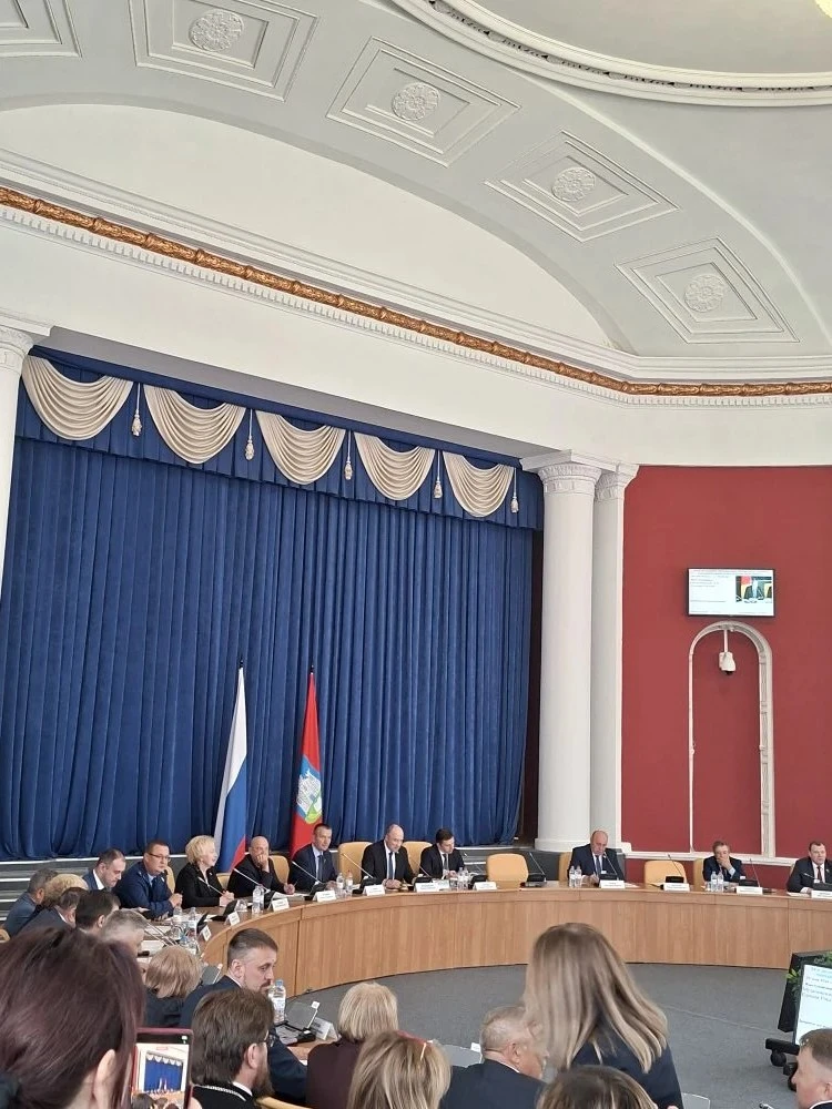 В рамках того же заседания рассматривался вопрос принятия законопроекта Орловской облас...
