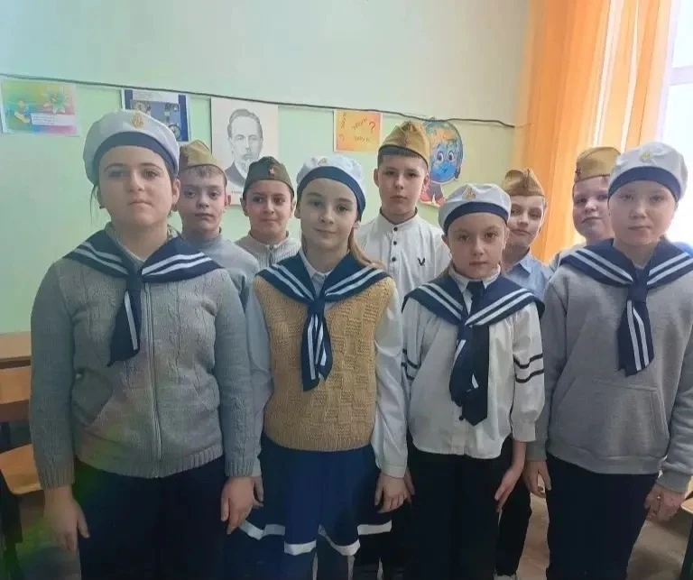 День защитника Отечества  ✨ В преддверии праздника 23 февраля наша школа наполнилась духом спорта и 