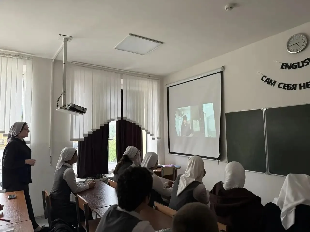 В  МБОУ "СОШ 1 с Алхазурово   им. А. Сулейманова"систематически  проводятся уроки мужес...
