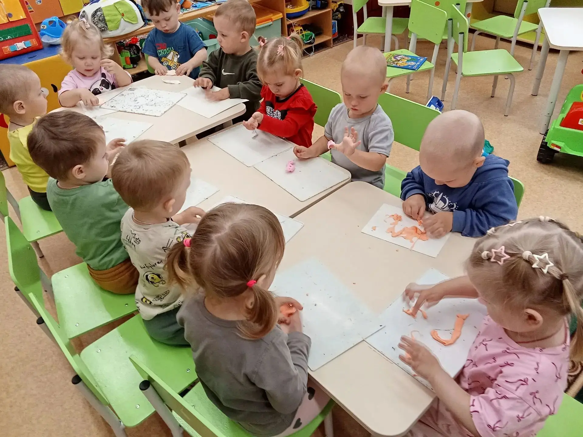 🌟 Сегодня в нашем детском саду — день волшебства на кончиках пальцев!