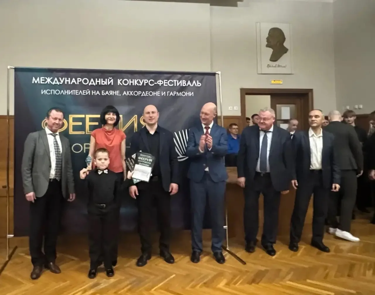 Наш второклассник покоряет международную сцену!  🎶 С огромной гордостью делимся успехом: ученик 2 «А