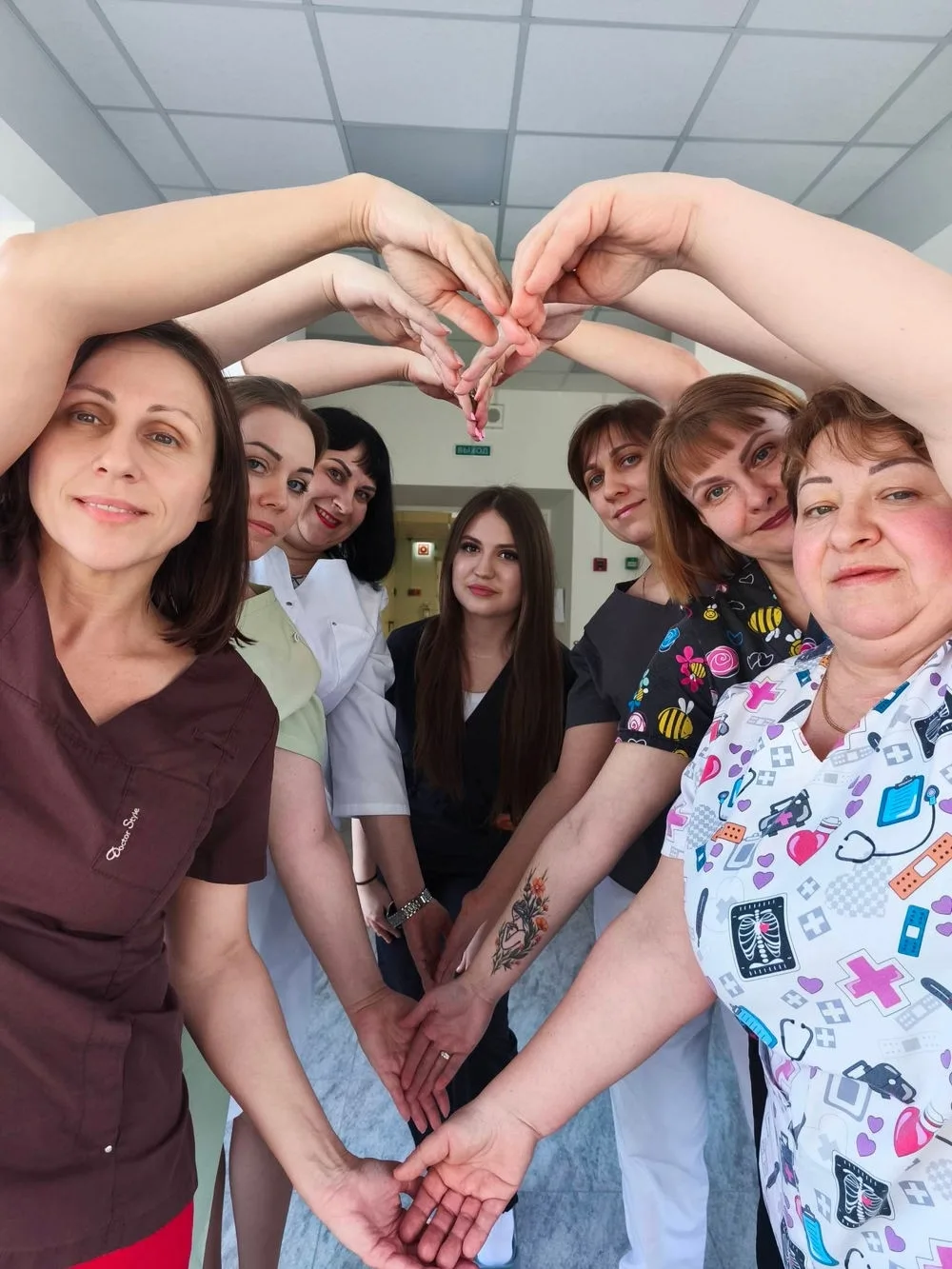 👩‍⚕️Новгородки участвуют во Всероссийском конкурсе медсестёр «Профессия в объективе»