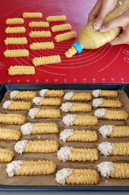 Я ВЛЮБИЛАСЬ В ЭТО ПЕЧЕНЬЕ С ПЕРВОГО ПРОТИВНЯ 💔🍪
НЕЖНОЕ, РАССЫПЧАТОЕ, С ШОКОЛАДОМ И ОРЕХАМИ — ИСЧЕЗ