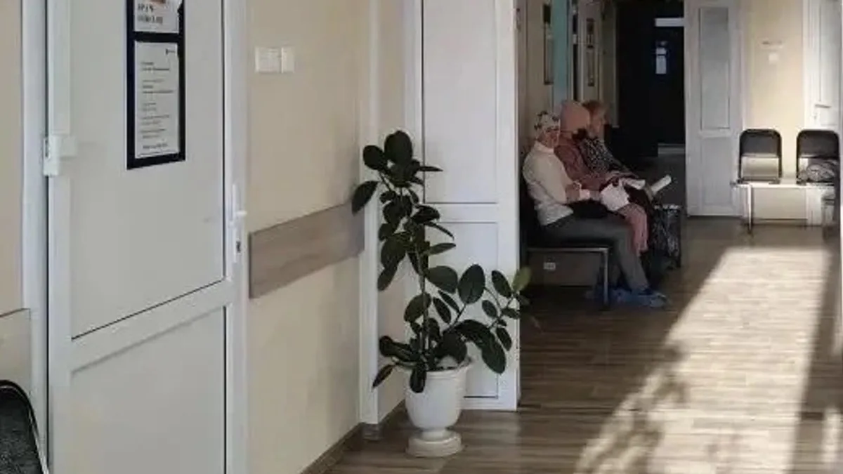 Омичи лишились талонов к врачам из-за атаки БПЛА