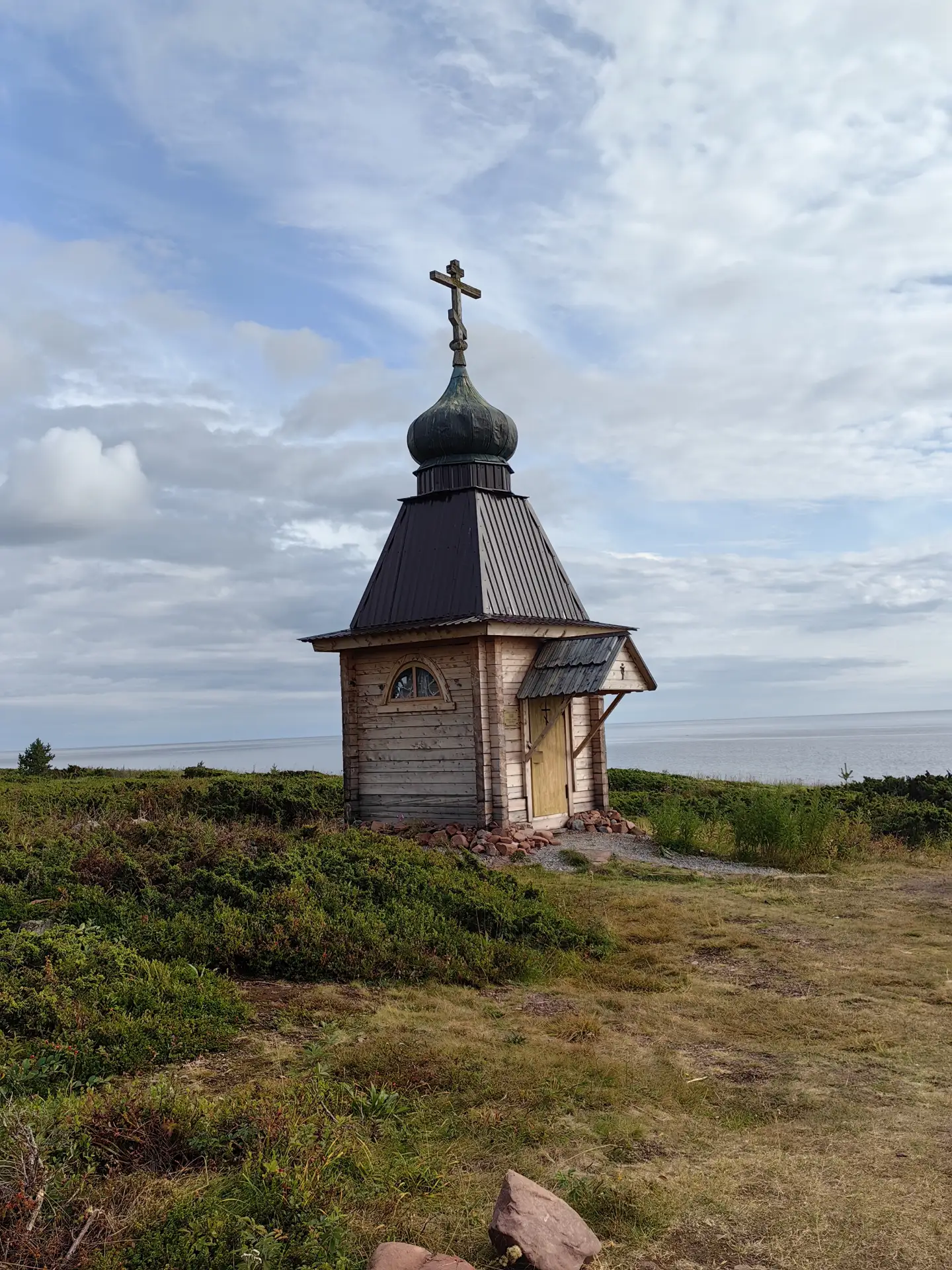 Часовня и источник Инока Терского