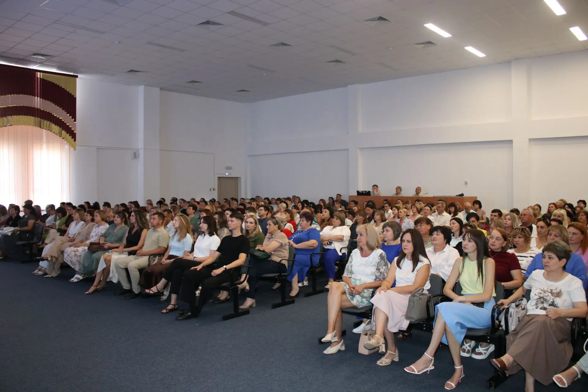 👩‍🏫В Кореновском районе определили задачи на новый учебный год.