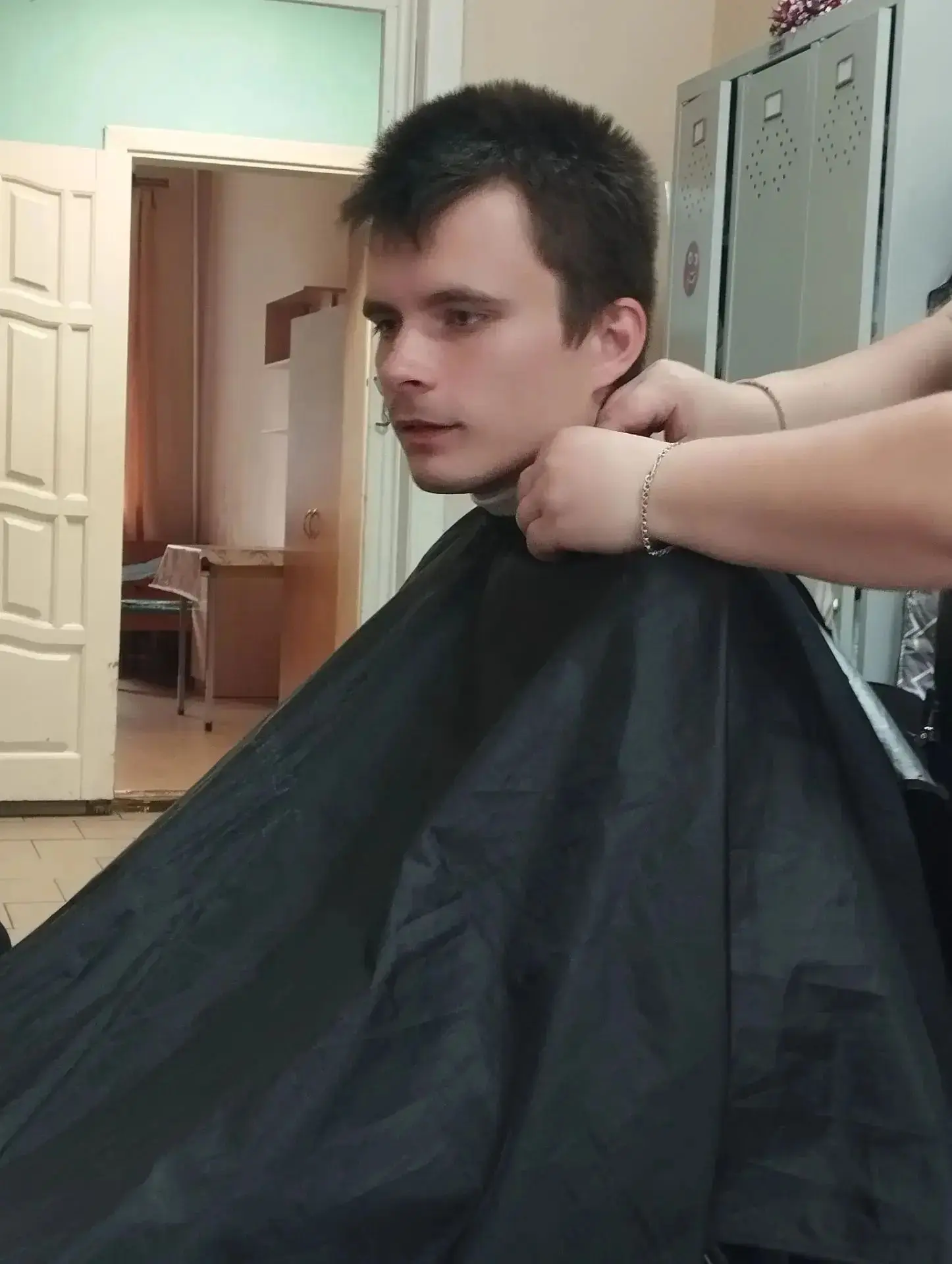 К нам снова приехала наша добрая волшебница! 💇‍♂️💇‍♀️✨