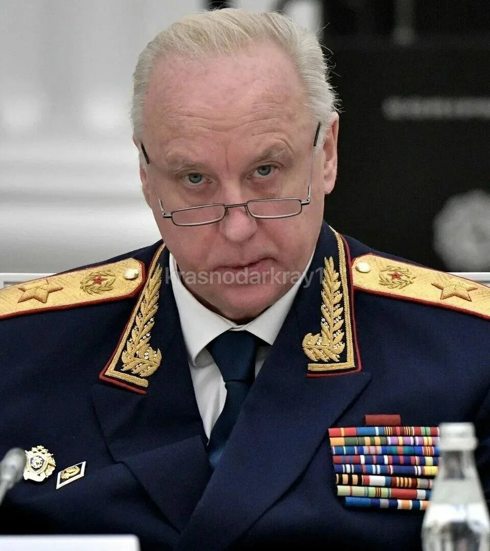 ⚡️⚡️Бастрыкин потребовал доклад по уголовному делу о смерти ребенка в Новороссийске  Следственными о