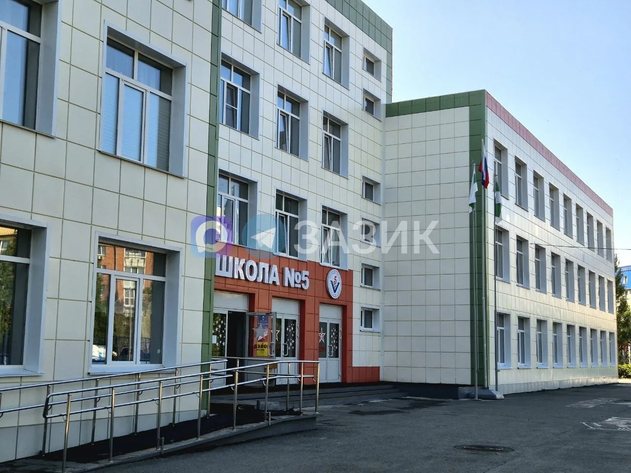 🍫Кормить школьников в одной школе Заозёрного будет компания из ХМАО