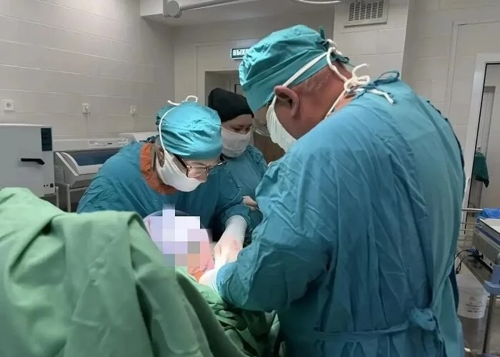 🏥 В Зеленодольске врачи удалили 85-летней женщине опухоль весом 10 кг