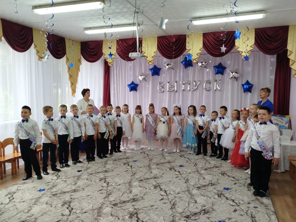 ✨ Парад звёзд: незабываемый выпускной в нашем детском саду! ✨