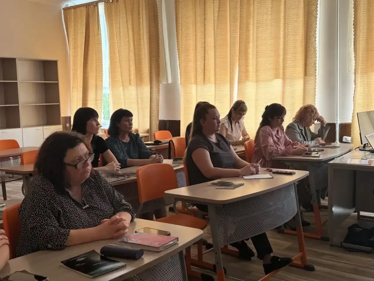 Наше учебное заведение посетил судебный эксперт, психолог ГБУЗС СГПБ, тренер неформального образован