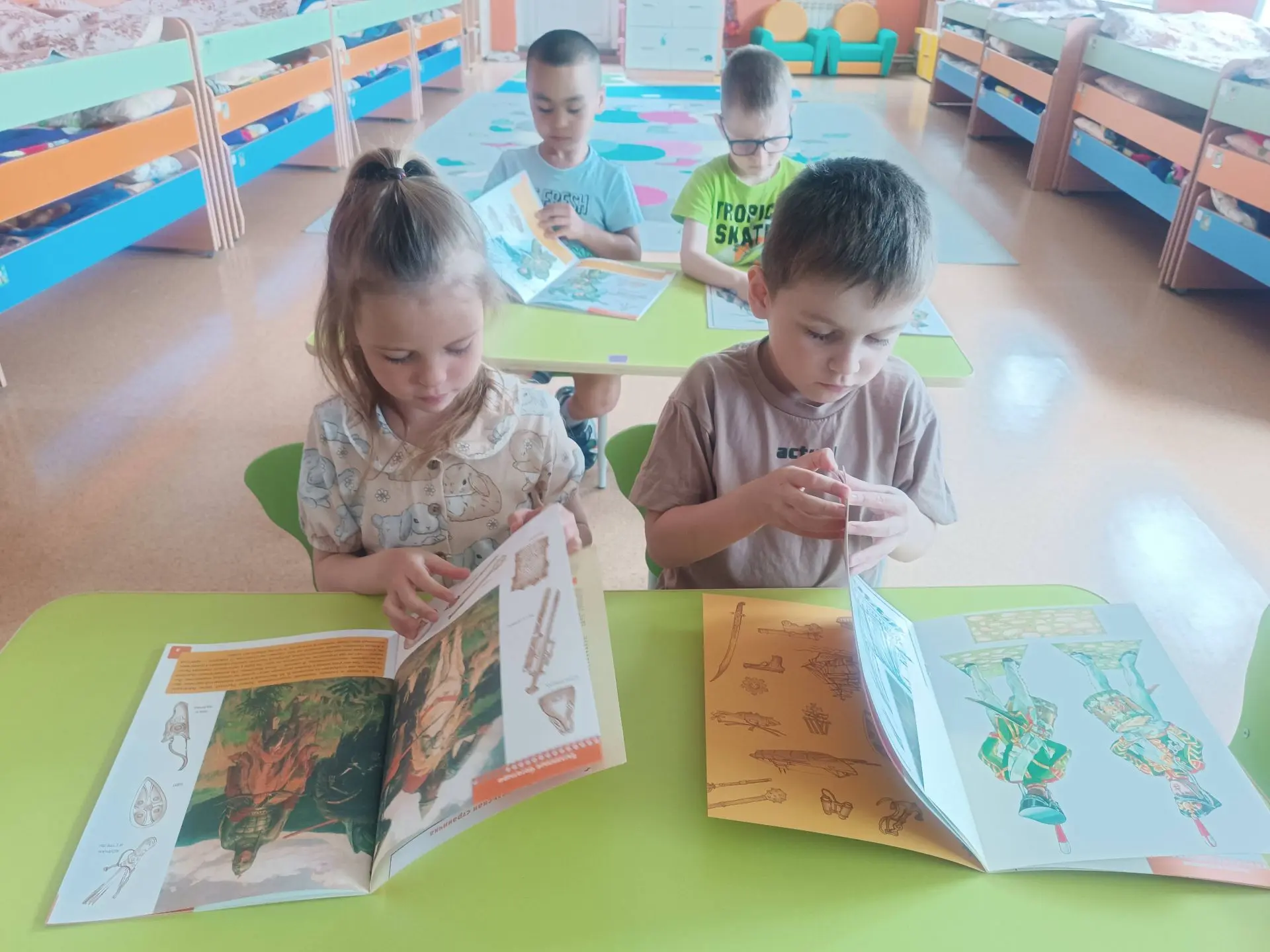 День Пограничника на острове Кунашир: Воспитание патриотизма среди детей🇷🇺⁣