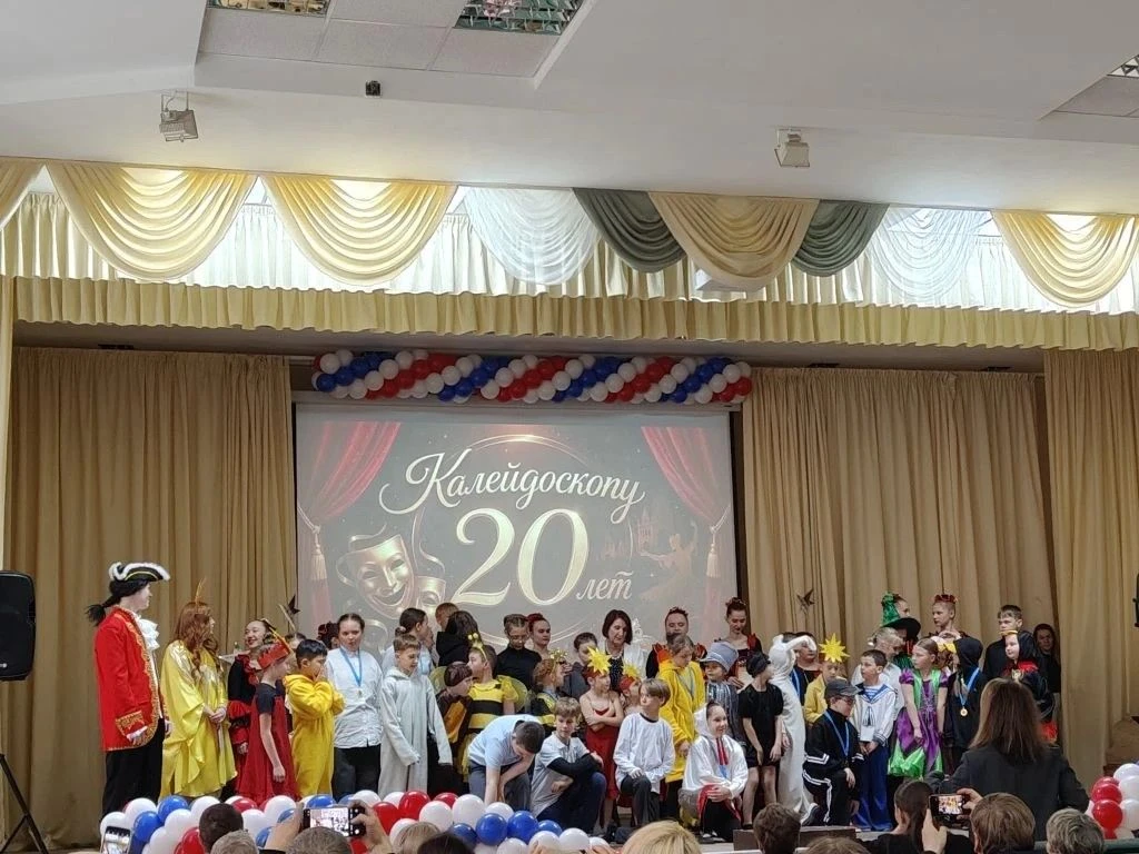 🎉 В пятницу, 22 мая, в концертном зале администрации Октябрьского района состоялся особенный праздни