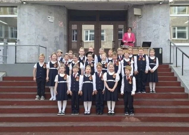 🔥 Музыкальный заряд патриотизма в нашей школе!     🎶 15 мая наши орлята  зажгли сцену! В начальной ш