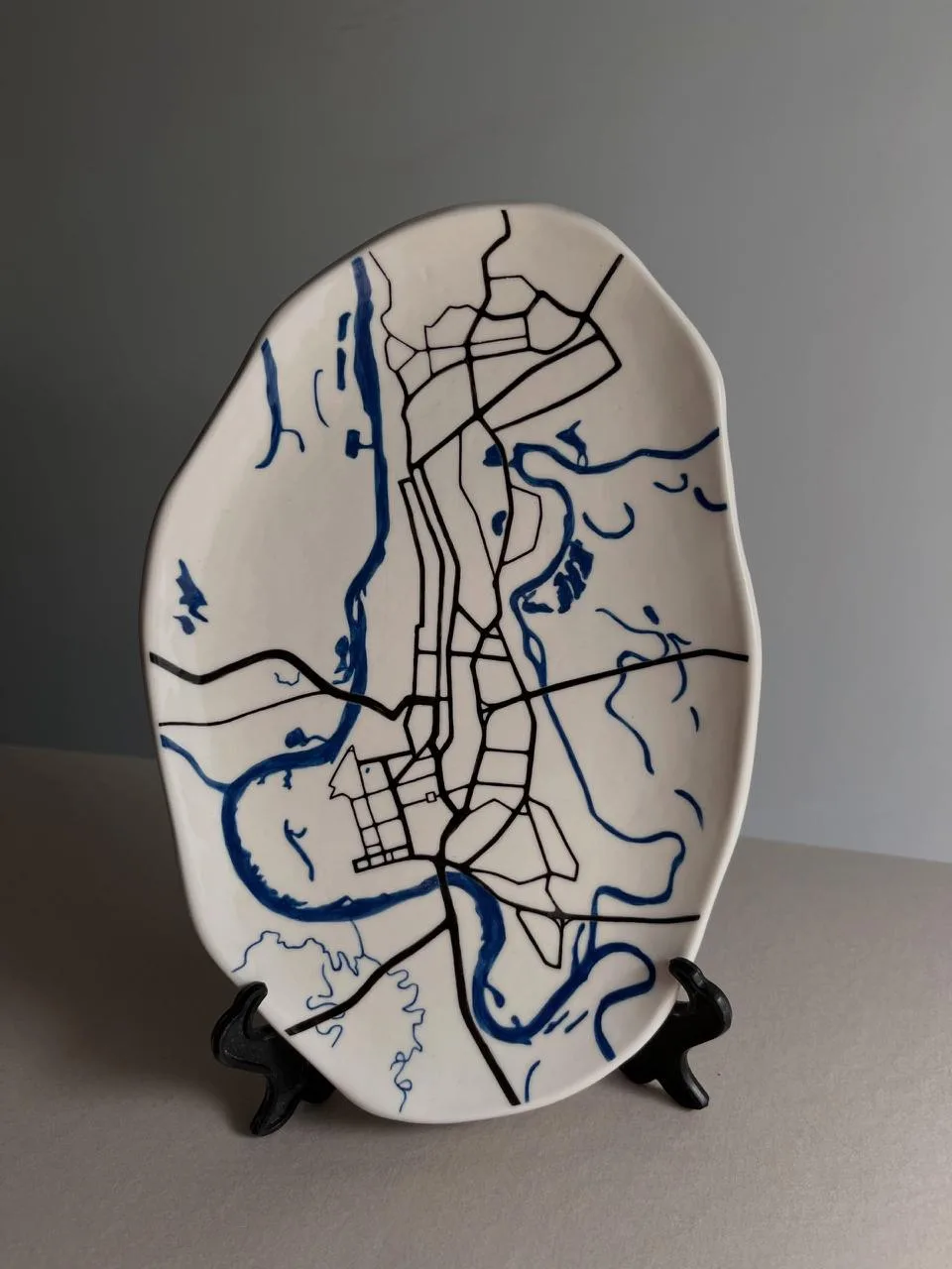 Смотрите, какие тарелки с картой Уфы выпустила уфимская мастерская Concept Ceramics. На...