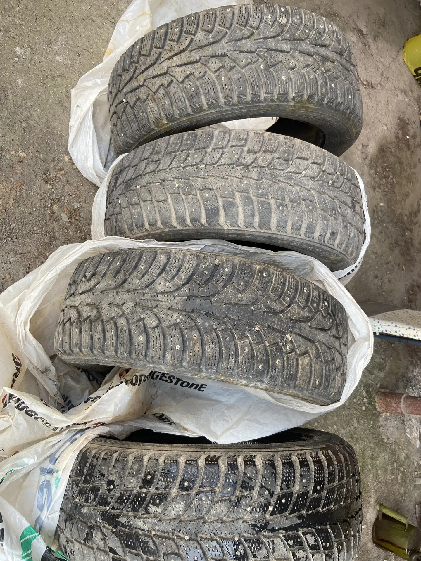 Зима 205/55 R16 за 1500