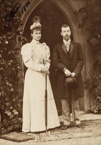 21 апреля (8 апреля) 1894 г. состоялась помолвка цесаревича Николая Александровича с пр...