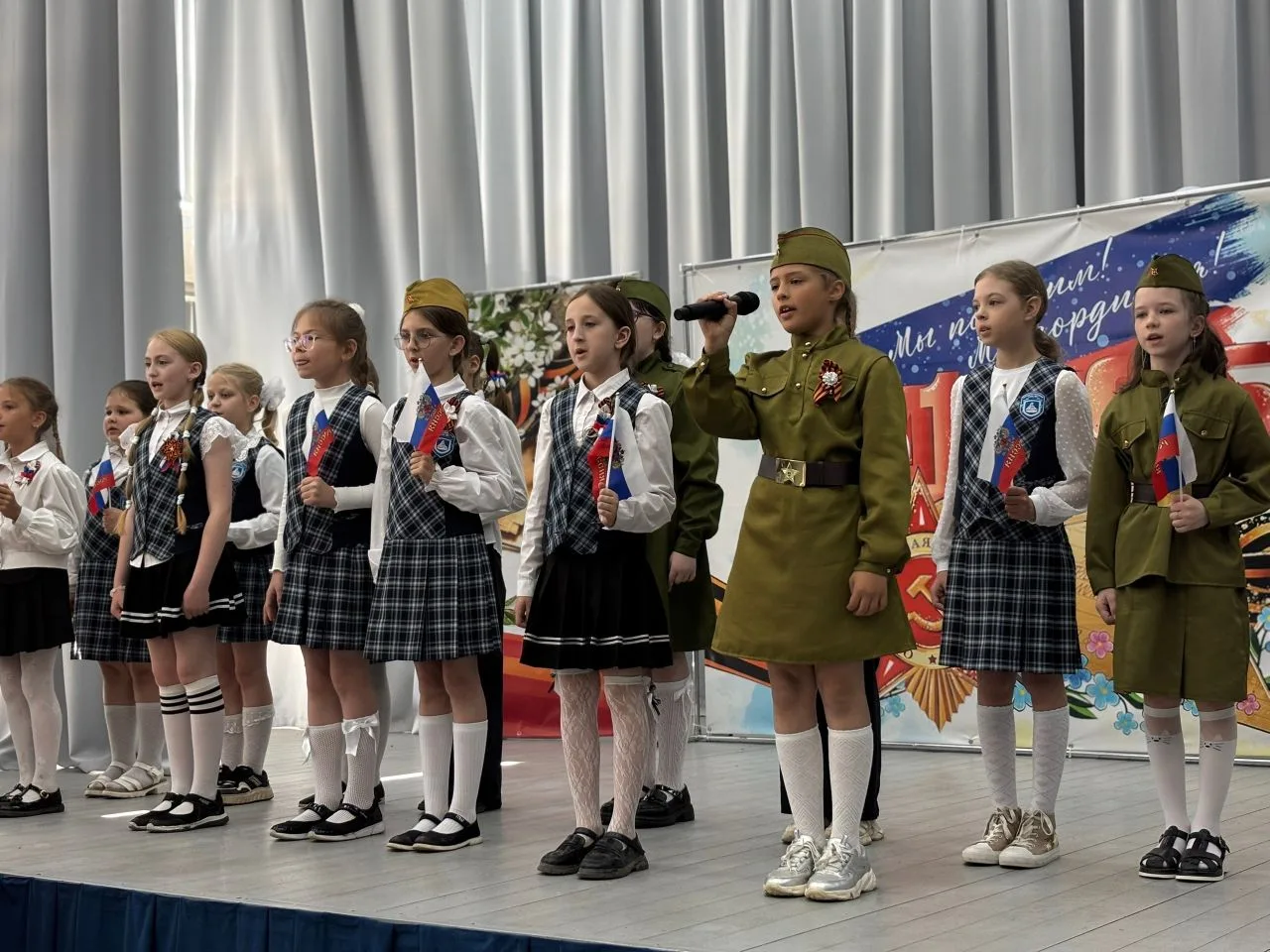 🇷🇺Линейка, посвящённая Дню Победы в Великой Отечественной войне среди 5-7 классов🇷🇺  9 мая — это не 