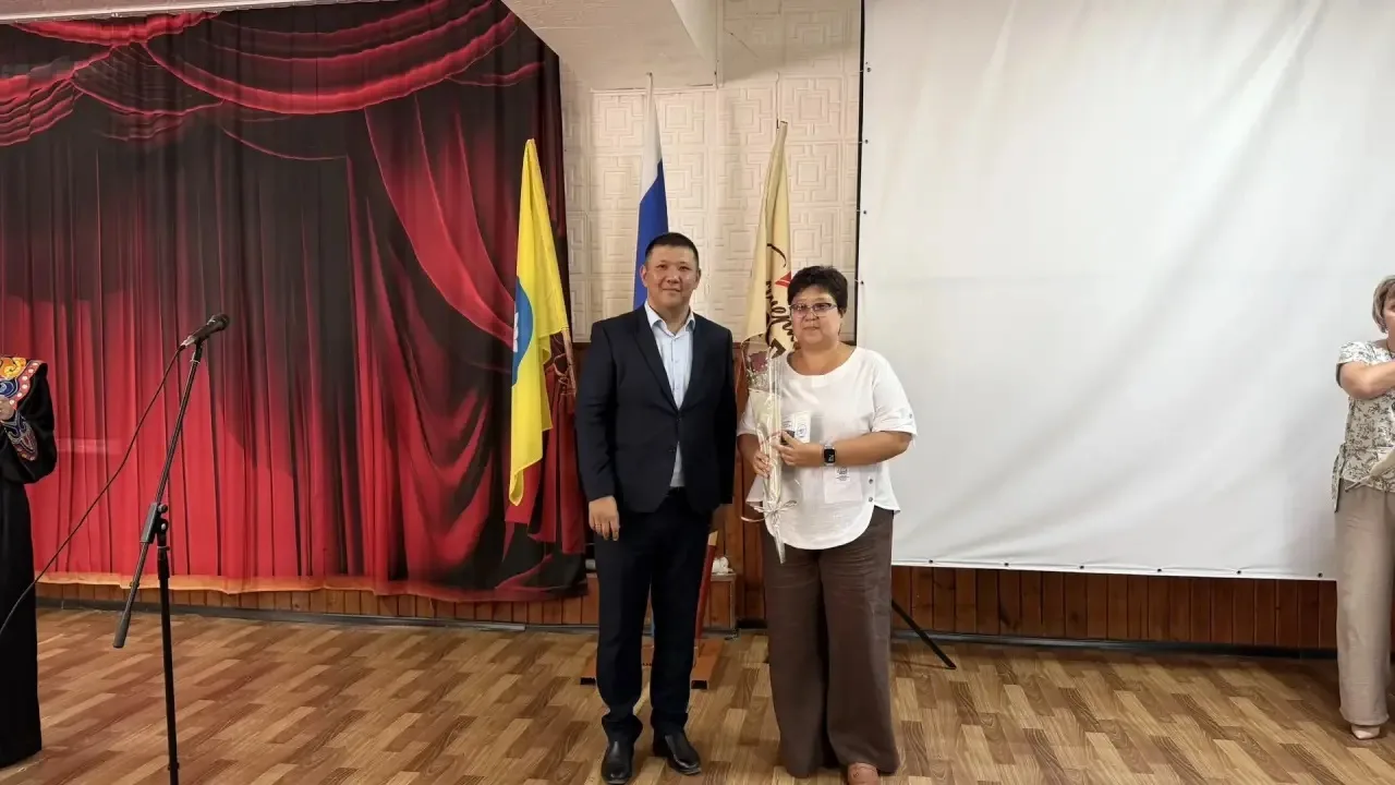 💫Наша коллега, учитель начальных классов Годжурова Данара Александровна, удостоена поч...