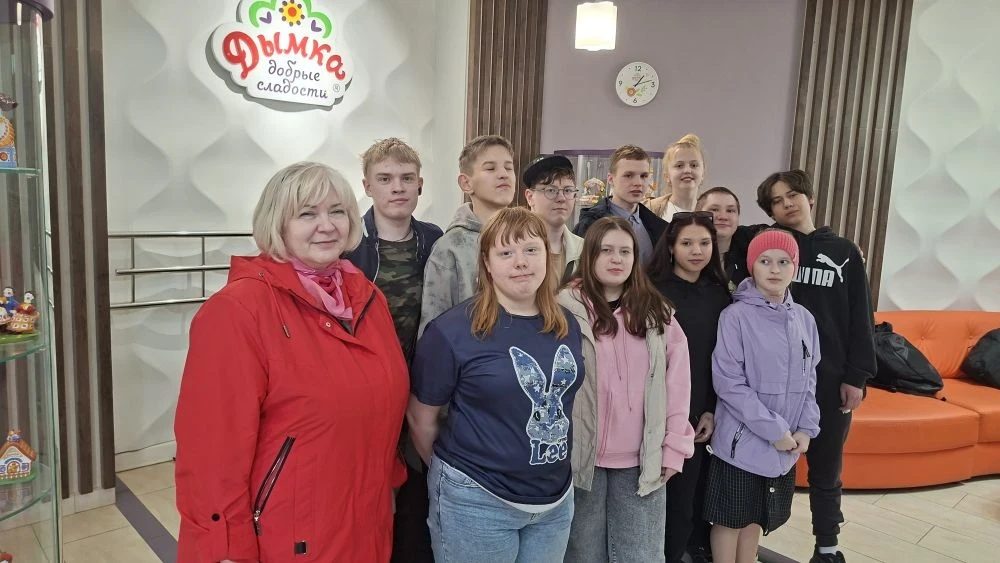 Профориентационная экскурсия на кондитерскую фабрику «Дымка» в Кирове.