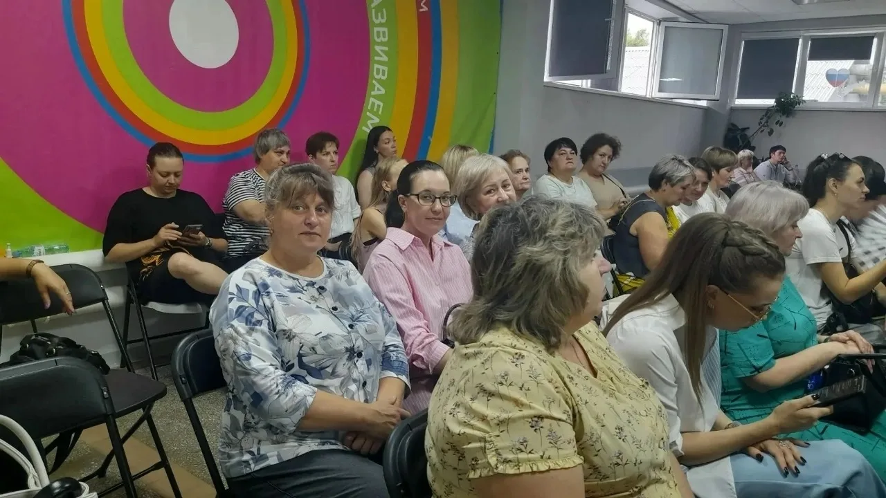 ПРОФИЛАКТИЧЕСКИЙ ФОРУМ «ОТ ВЫЗОВА К РЕШЕНИЮ»
 
30 июня в молодёжном центре города Боготола состоялся
