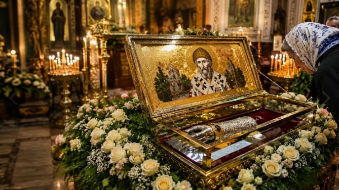 Великая христианская святыня принесена в Россию: Где поклониться деснице святителя Спир...